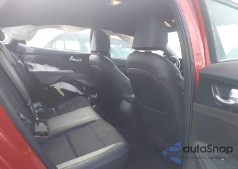 2021 Kia Forte Gt-Line из США, поврежденный, VIN 3KPF34AD9ME319954